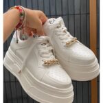 Tenis Blancos de Suela Alta Paris para Mujer | Clásicos y Versátiles Tenis Blancos de Suela Alta Paris para Mujer | Clásicos y Versátiles Image