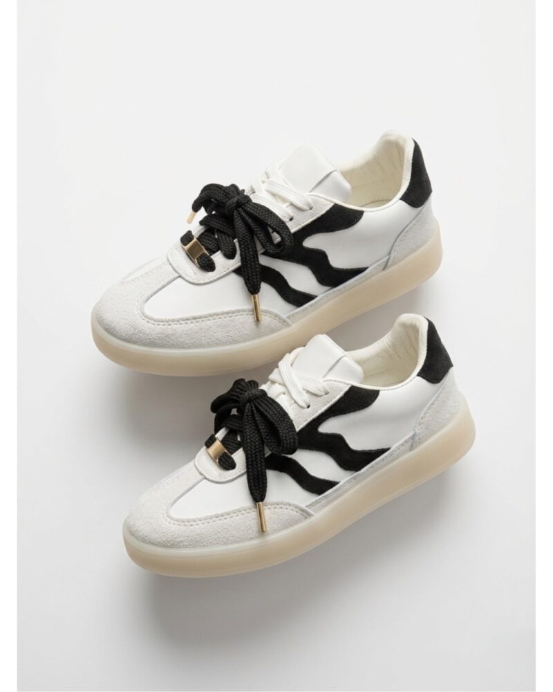 Tenis blancos con detalles en negro Casual Urbanos para Mujer Ref Melrose